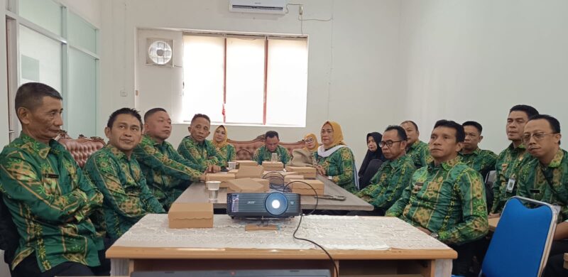 rapat terkait pengaktifan Posbakum di Desa dan Kelurahan oleh Pemerintah Kotamobagu