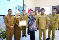 kegiatan ini disaksikan oleh Gubernur Sulawesi Utara, Mayjen TNI (Purn) Yulius Selvanus, S.E., bersama Wakil Gubernur Sulawesi Utara, Dr. J. Victor Mailangkay, S.H., M.H., serta dihadiri Wali Kota Kotamobagu, dr. Weny Gaib, Sp.M. Foto Istimewa