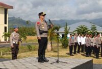 Kapolres Boltim AKBP Golfried Hasiholan Pakpahan saat memimpin Apel di Akhir Bulan Agustus Tahun 2026 (Foto Humas Polres Boltim)