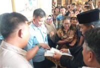 Laporan Warga Lanut ke Gubernur Sulut
