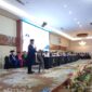 Gubernur Sulut Yulius Selvanus Komaling saat memberikan kuliah umum pada Sidang Senat Terbuka IAIK dan STIMIK Multicom di Kotamobagu